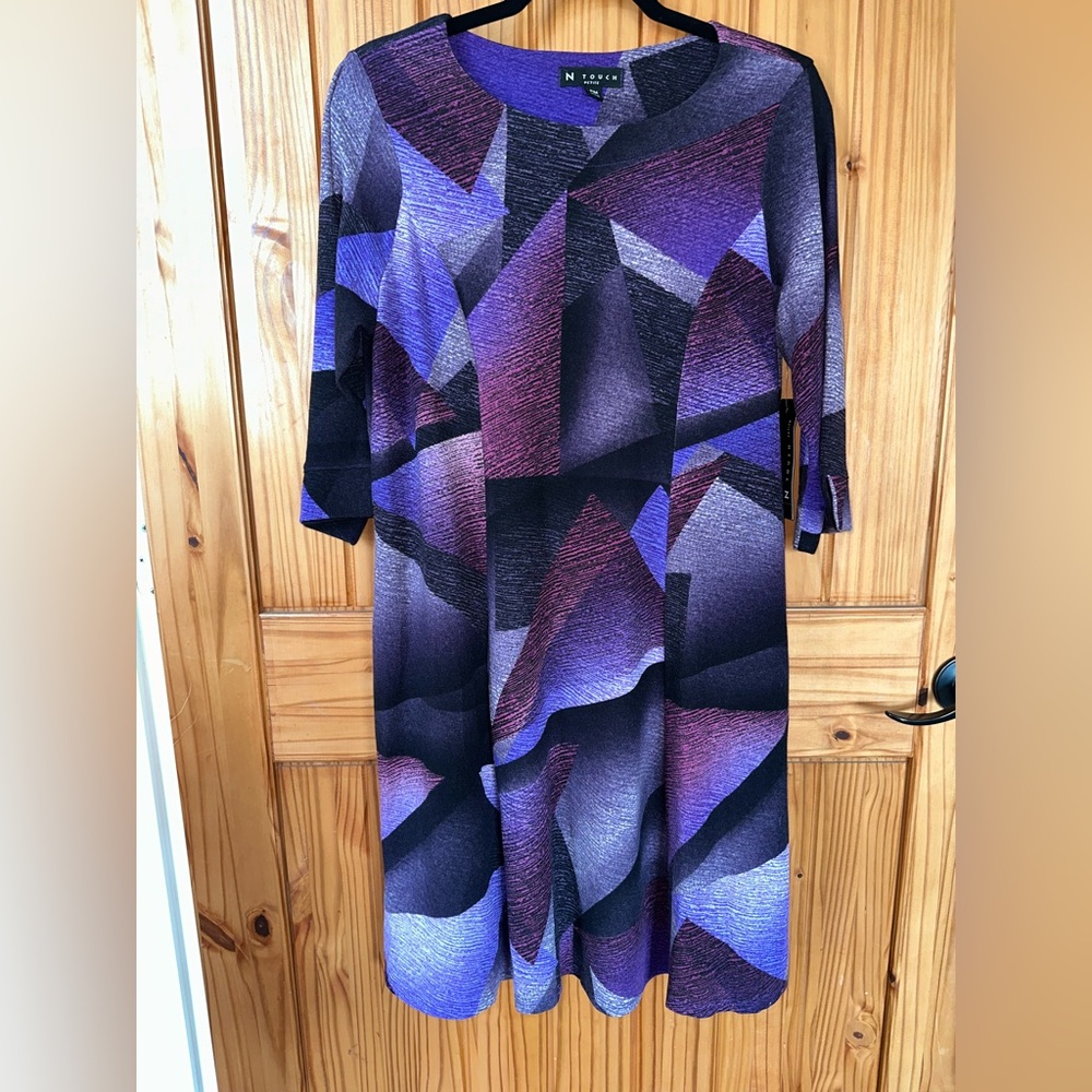 N Natori Abstract Purple and Black Long Sleeve Dress